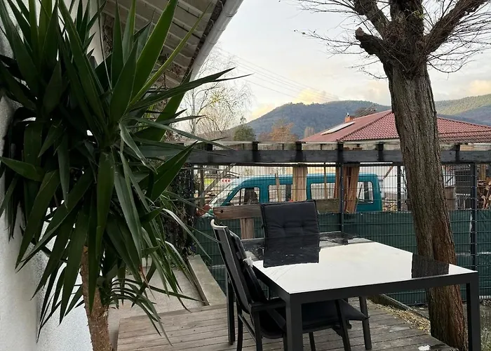 Alte Bank In Apartamento Gocklingen